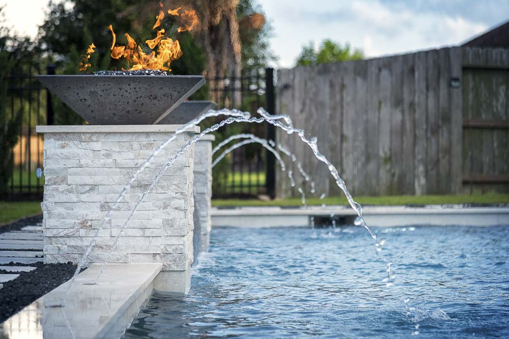 Houston Poolscape Trends: Incorporating Smart Technology into Your Outdoor Living Space