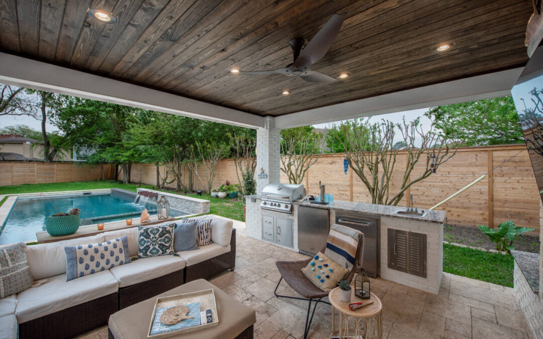 Creating an Entertainment Hub: Designing the Perfect Outdoor Kitchen and Dining Area