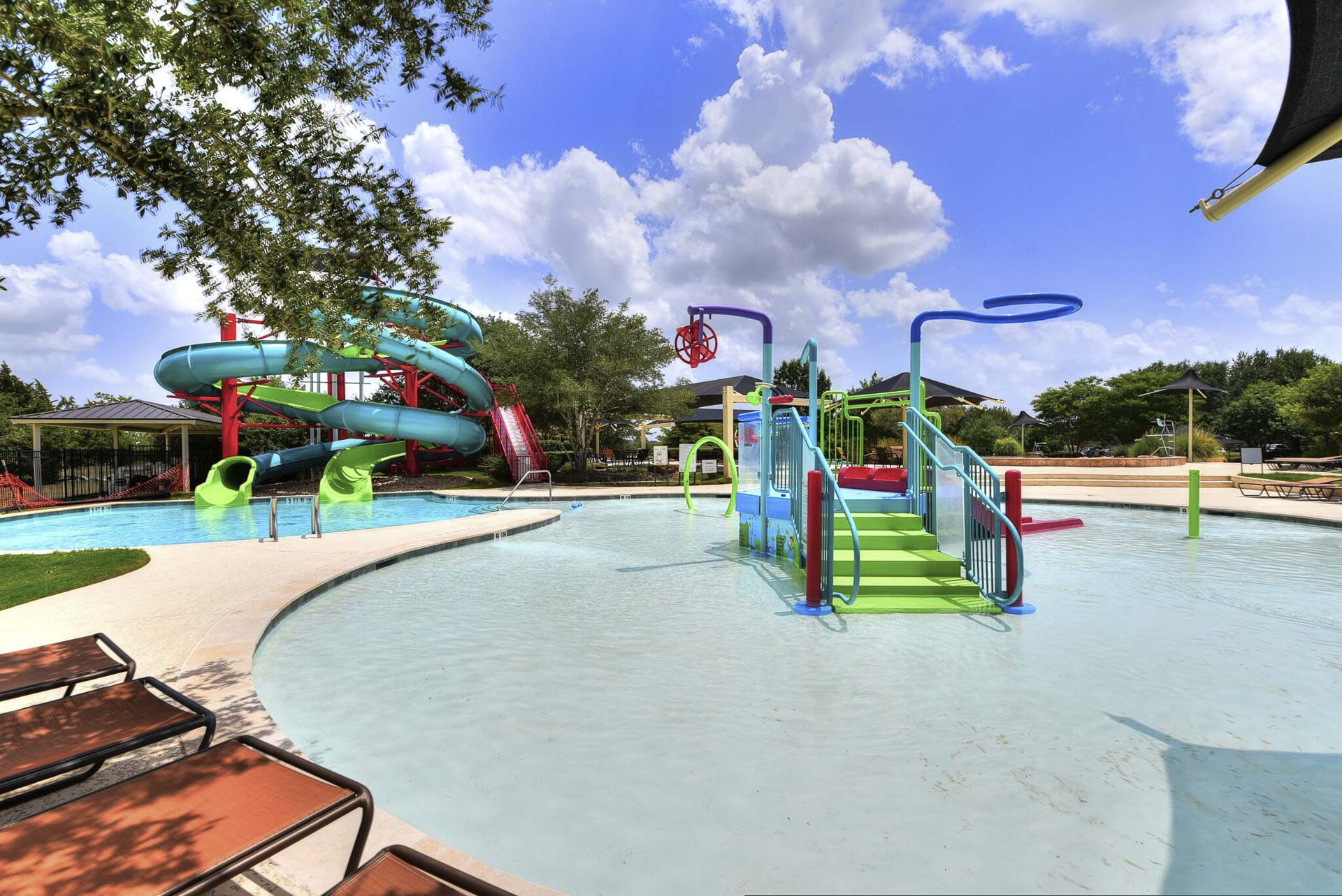 commercial pool and splash pad area