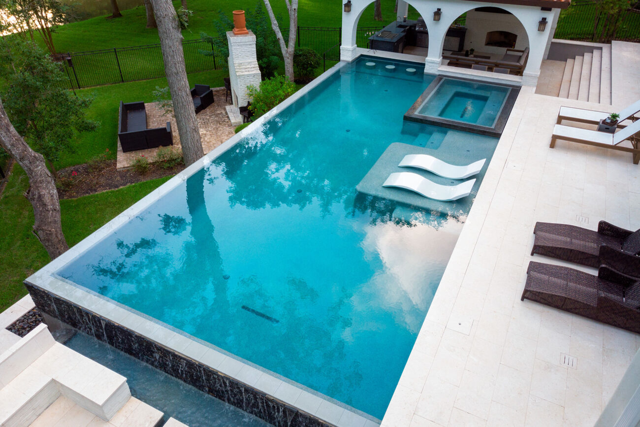 infinity luxury pool designs in Houston