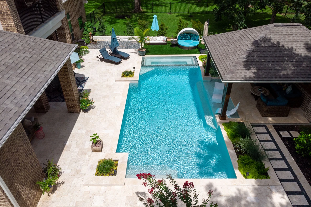 in-ground pool builder